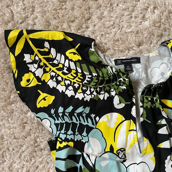 NWT colorful blouse - Picture 2 of 6